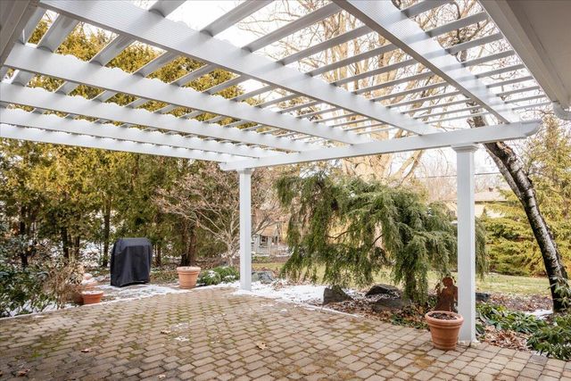 1440 Edgewood Avenue SE, Grand Rapids, MI 49506