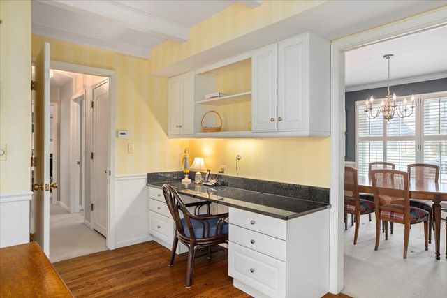 1440 Edgewood Avenue SE, Grand Rapids, MI 49506