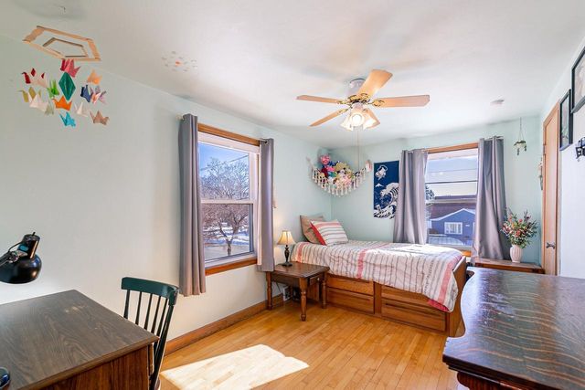 908 EIGHTH STREET, Menasha, WI 54952