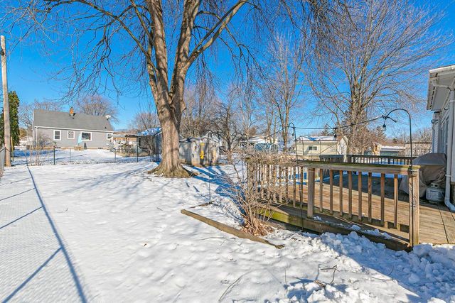 908 EIGHTH STREET, Menasha, WI 54952