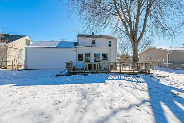 908 EIGHTH STREET, Menasha, WI 54952