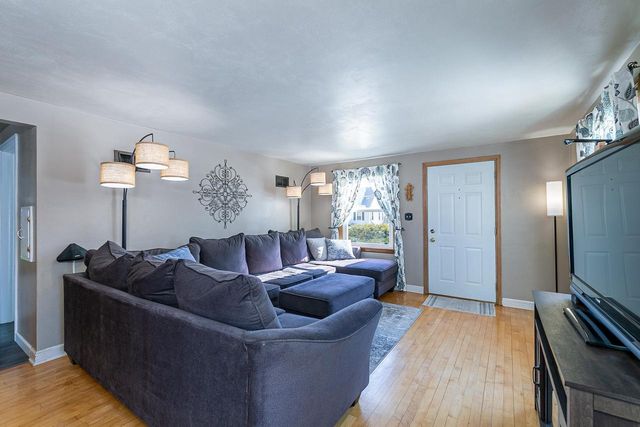 908 EIGHTH STREET, Menasha, WI 54952