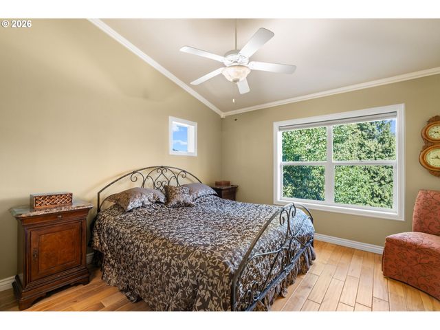 1728 Se HALYARD Ln, Vancouver, WA 98661