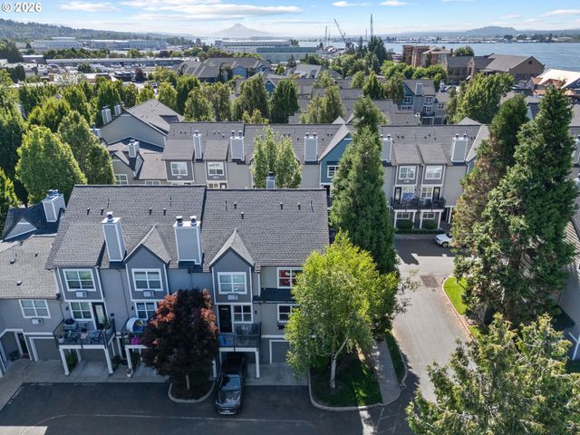 1728 Se HALYARD Ln, Vancouver, WA 98661