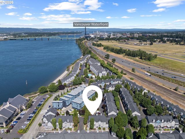 1728 Se HALYARD Ln, Vancouver, WA 98661