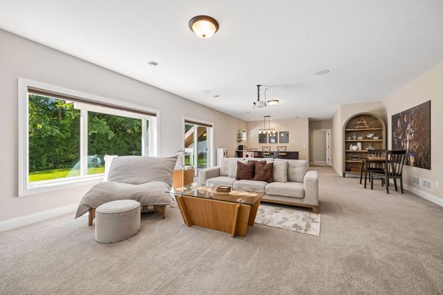 15805 43rd Place N, Plymouth, MN 55446