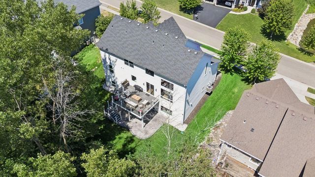 15805 43rd Place N, Plymouth, MN 55446