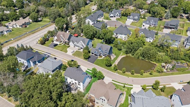 15805 43rd Place N, Plymouth, MN 55446