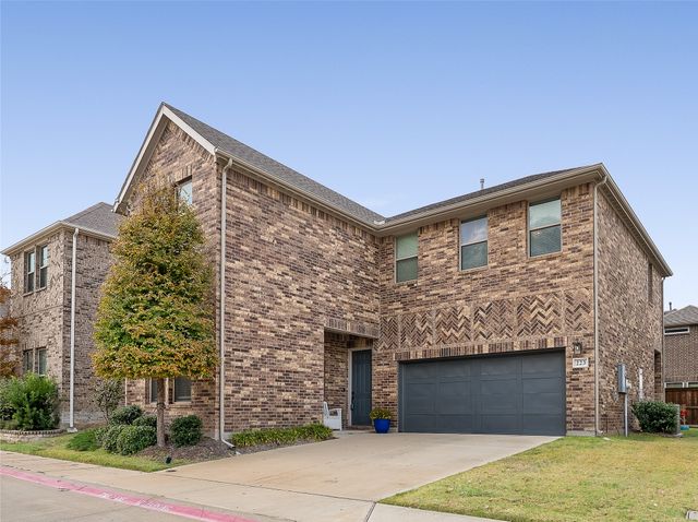 223 Woodson Street, Irving, TX 75063