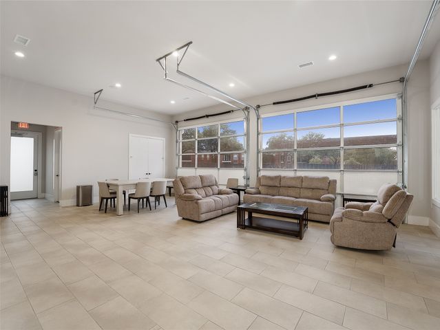 223 Woodson Street, Irving, TX 75063