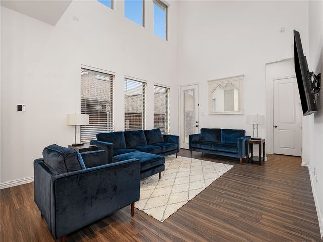 223 Woodson Street, Irving, TX 75063