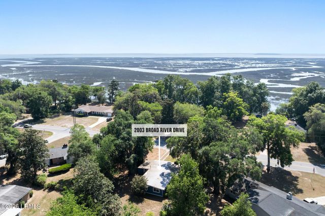 2003 Broad River Drive, Beaufort, SC 29906