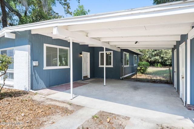 2003 Broad River Drive, Beaufort, SC 29906