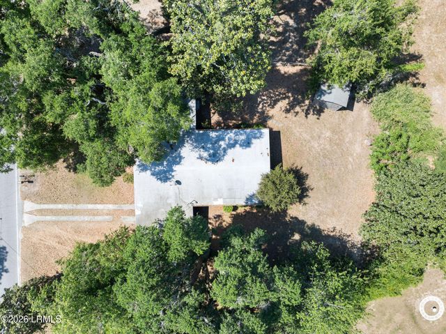 2003 Broad River Drive, Beaufort, SC 29906