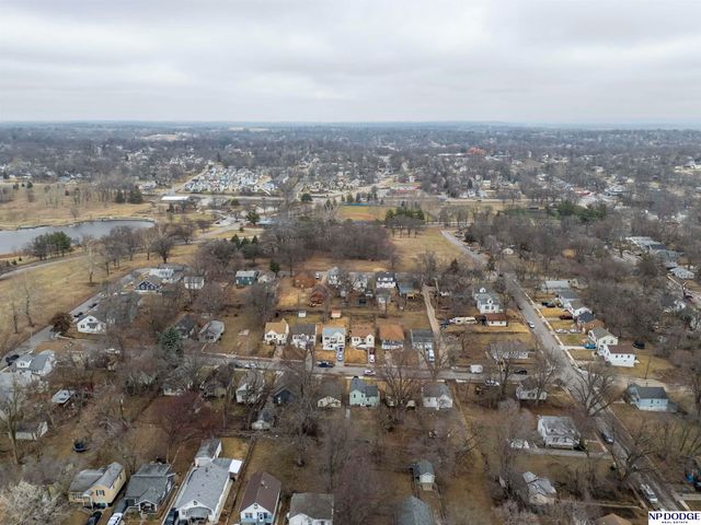 3739 N 44th Avenue, Omaha, NE 68111