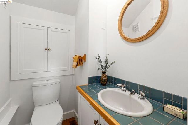 1408 Arch St, Berkeley, CA 94708