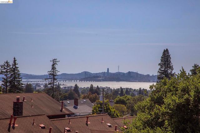 1408 Arch St, Berkeley, CA 94708