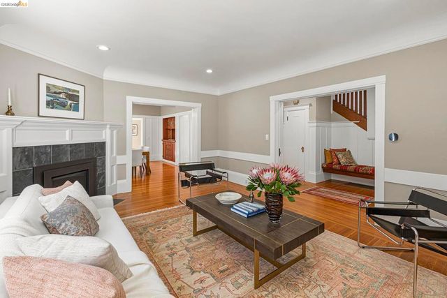 1408 Arch St, Berkeley, CA 94708