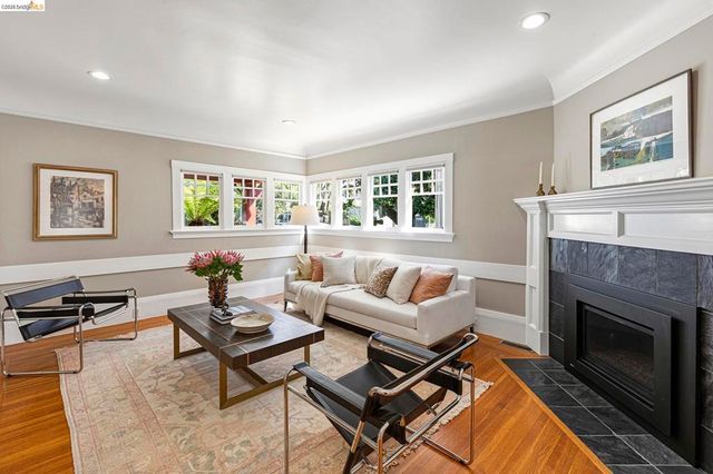 1408 Arch St, Berkeley, CA 94708