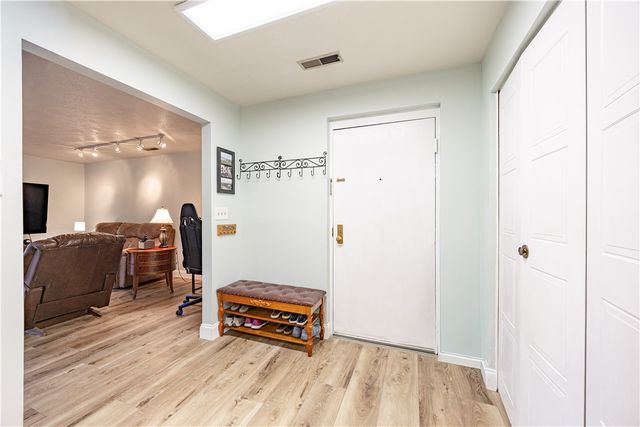 7509 Penn Bridge Ct, Wilkinsburg, PA 15221