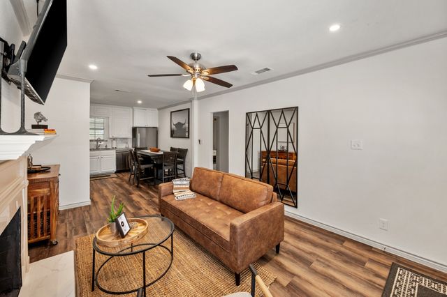 3458 Suffolk Drive, Fort Worth, TX 76109