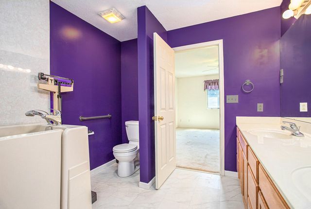 90 Oakdale Lane, Coldwater City, MI 49036