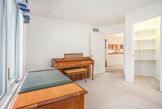 90 Oakdale Lane, Coldwater City, MI 49036