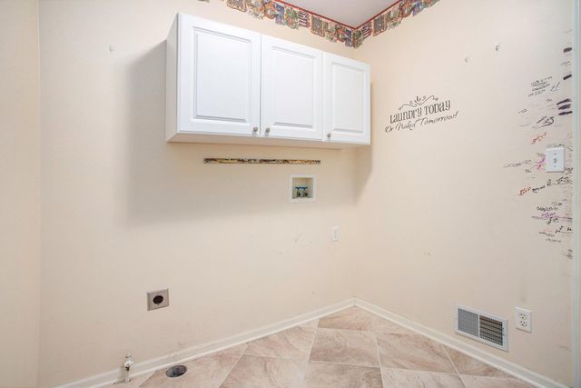 90 Oakdale Lane, Coldwater City, MI 49036