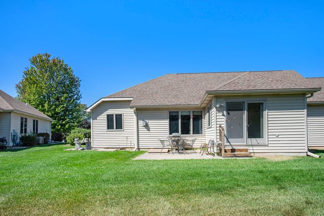 90 Oakdale Lane, Coldwater City, MI 49036