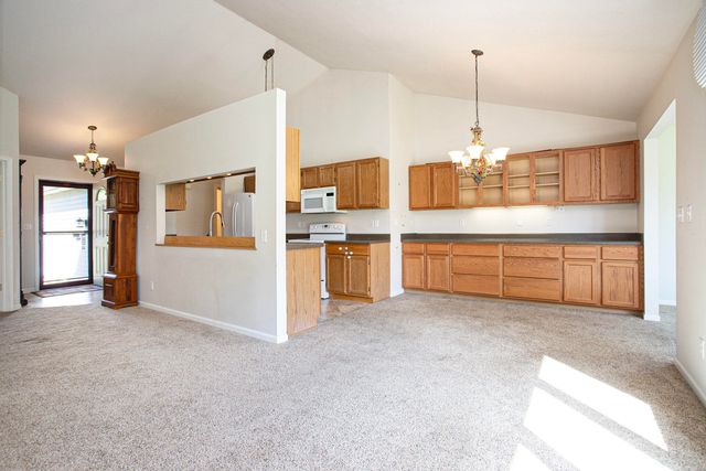 90 Oakdale Lane, Coldwater City, MI 49036