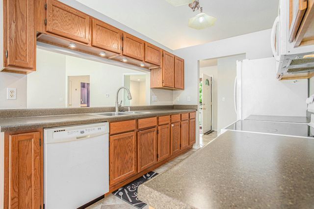 90 Oakdale Lane, Coldwater City, MI 49036