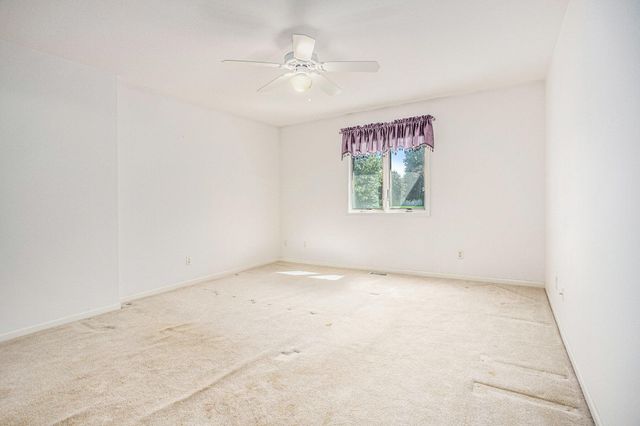 90 Oakdale Lane, Coldwater City, MI 49036