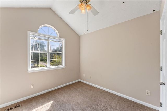1047 Kennesborough Road NW, Kennesaw, GA 30144