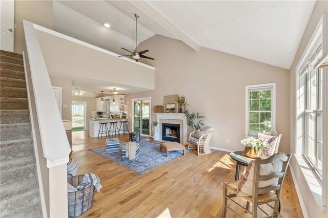 1047 Kennesborough Road NW, Kennesaw, GA 30144