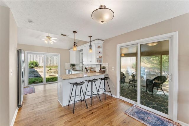 1047 Kennesborough Road NW, Kennesaw, GA 30144