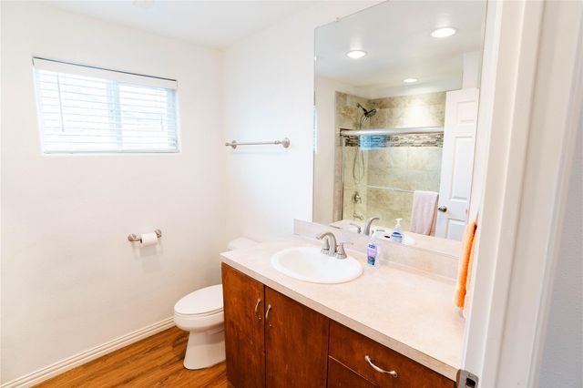 119 S Carroll Street, La Porte, TX 77571