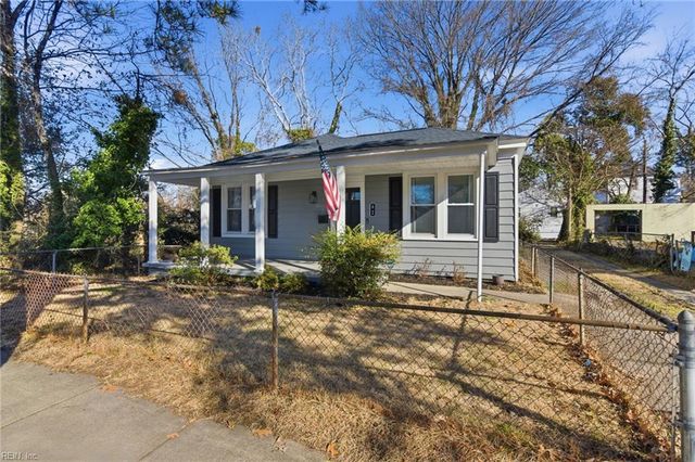 62 Buxton AVE, Newport News, VA 23607