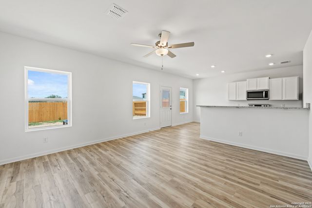 11531 Barn Owl Aly, San Antonio, TX 78223