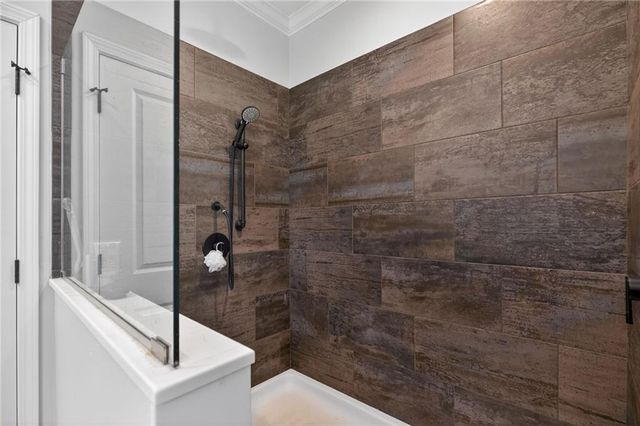 6672 Skyview Drive SE, Acworth, GA 30101