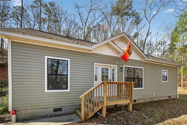 6672 Skyview Drive SE, Acworth, GA 30101