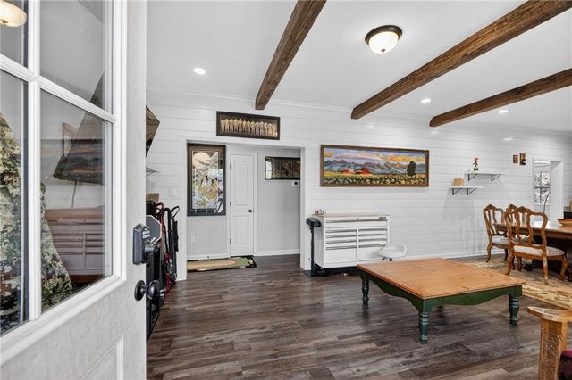 6672 Skyview Drive SE, Acworth, GA 30101