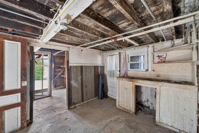 21459 Locust Street, Hayward, CA 94541