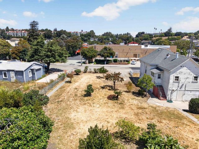 21459 Locust Street, Hayward, CA 94541