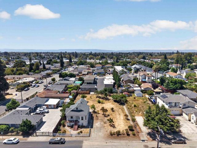 21459 Locust Street, Hayward, CA 94541