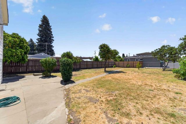21459 Locust Street, Hayward, CA 94541