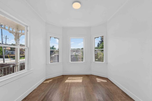 21459 Locust Street, Hayward, CA 94541