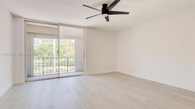 933 NE 24th Avenue 169, Hallandale Beach, FL 33009