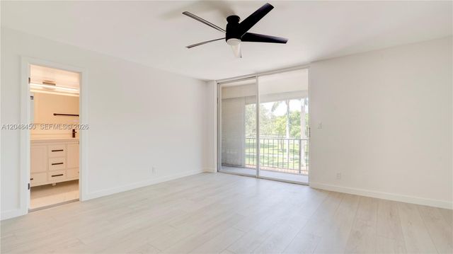 933 NE 24th Avenue 169, Hallandale Beach, FL 33009