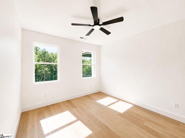 500 Skyline Drive, Campobello, SC 29322