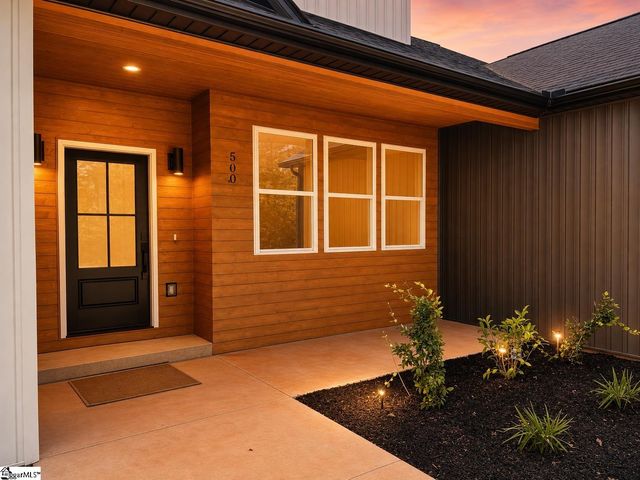 500 Skyline Drive, Campobello, SC 29322